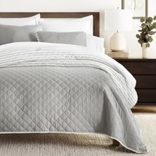 Home Collection All Season Summer Stripes Reversible Quilt Set with Shams Home Collection