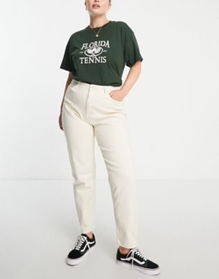 Pieces Curve Kesia high waisted Mom jeans in ecru Pieces Plus