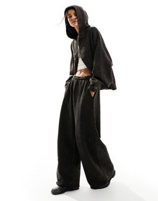 Weekday Tiana wide leg sweatpants in washed brown - part of a set Weekday