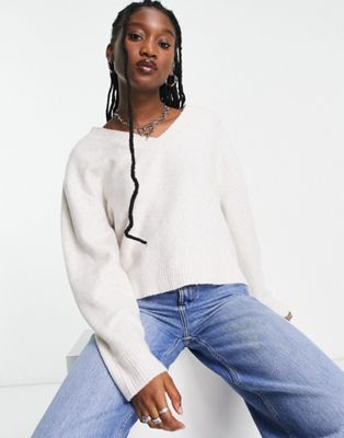 Кремовый свитер с v-образным вырезом Weekday Ellen Weekday