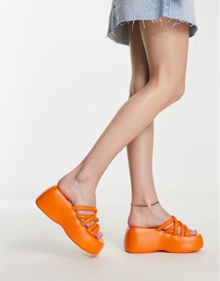 Оранжевые сандалии с ремешками на массивной подошве Daisy Street Daisy Street