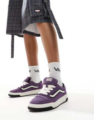 Vans Hylane sneaker in purple Vans