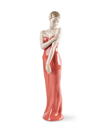 Элегантность женской статуэтки Nao by Lladro