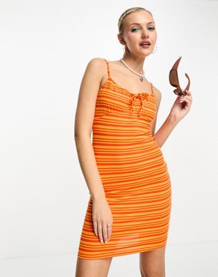 Оранжевое платье мини на бретельках с завязками спереди Noisy May Noisy May