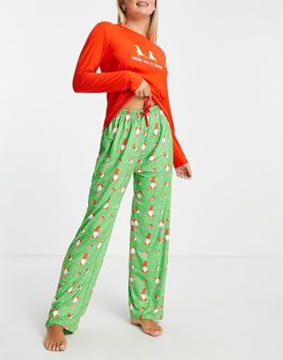 Уютная рождественская пижама с гномами в красно-зеленом цвете Loungeable