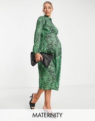 Зеленое платье для беременных Queen Bee с животным принтом Ueen Bee Maternity