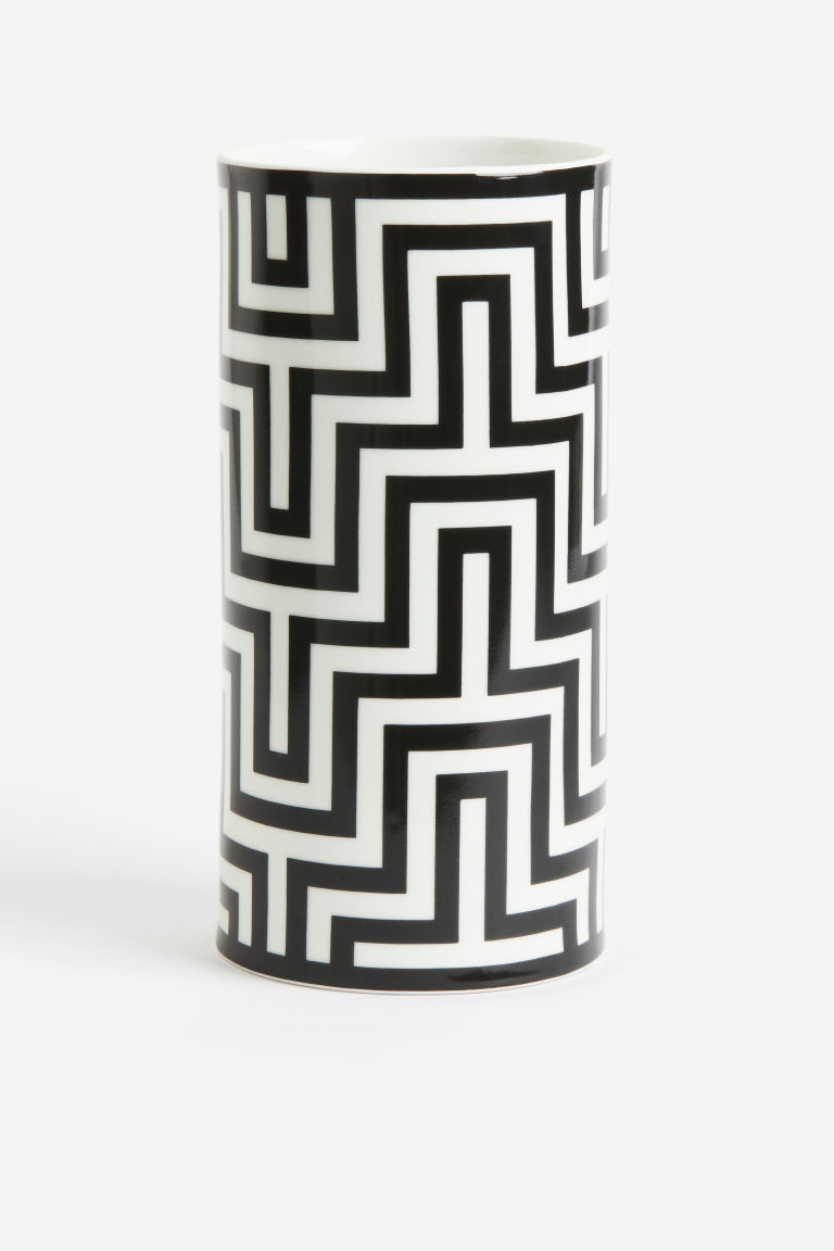 Фарфоровая ваза с графическим рисунком H&M