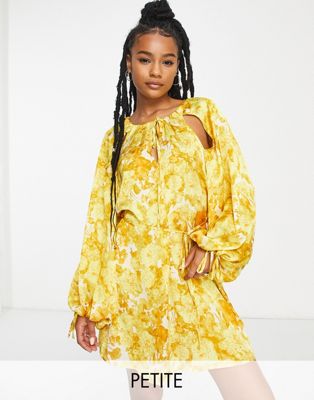 Желтое мини-платье с вырезами-колокольчиками Topshop Petite Topshop Petite