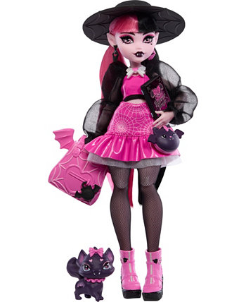 Модная кукла Дракулаура с сказочным питомцем и аксессуарами Monster High