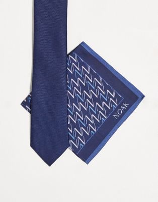 Темно-синий узкий галстук с монограммой и нагрудным платком Noak Noak
