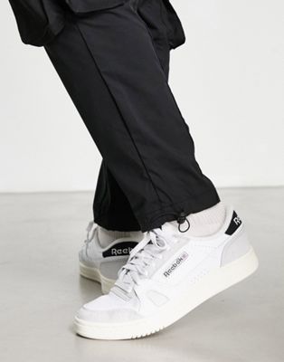 Мужские кроссовки Reebok LT Court белого цвета с черными деталями Reebok