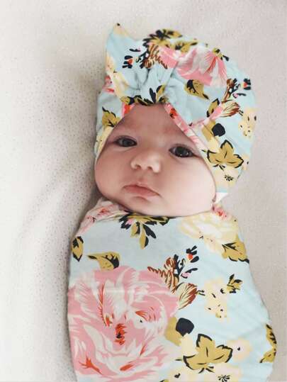 Одеяло и шляпа с цветочным принтом для фотосъемки новорожденных девочек SHEIN