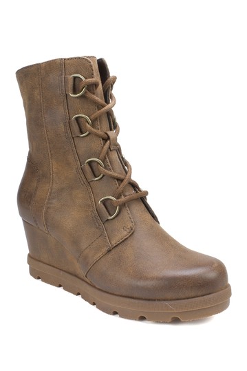 White Mountain Footwear