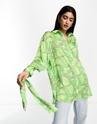 Зеленая атласная рубашка оверсайз с завязками на манжетах ASOS DESIGN ASOS DESIGN