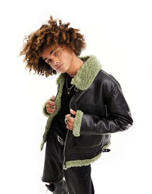 Куртка-авиатор из искусственной кожи с контрастным зеленым воротником из овчины ASOS DESIGN ASOS DESIGN