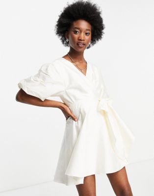 Ever New tie waist cotton poplin mini dress with oversized sleeve in white Ever New