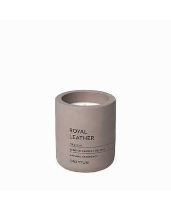 Свеча FRAGA Royal Leather Fragrance 2.5 ", 4 унции Blomus