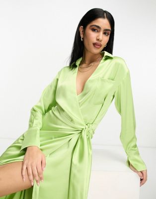 Зеленое платье-рубашка с запахом Pretty Lavish Pretty Lavish