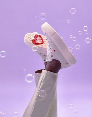 Бело-сиреневые кроссовки Converse Chuck Taylor All Star с вышивкой в виде сердца — LILAC Converse