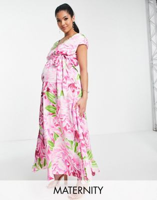 Зеленое платье макси с глубоким вырезом спереди Liquorish Maternity Bridesmaid с цветочным принтом Liquorish Maternity