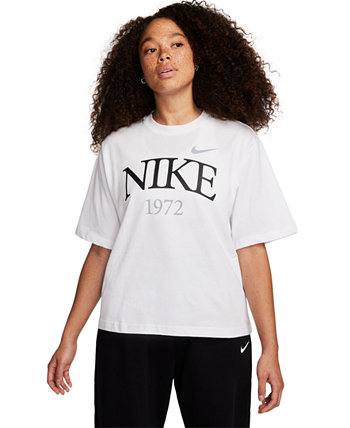 Women's Sportswear Short-Sleeve Classic Logo T-Shirt Nike
