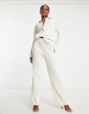 Белые широкие плиссированные брюки 4th & Reckless — часть комплекта 4TH & RECKLESS