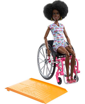 Кукла Fashionistas с инвалидной коляской и пандусом Barbie