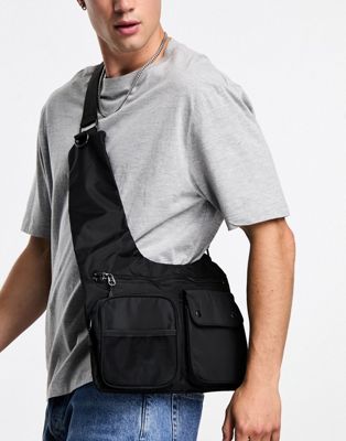 Черная практичная сумка через плечо с карманами ASOS DESIGN ASOS DESIGN