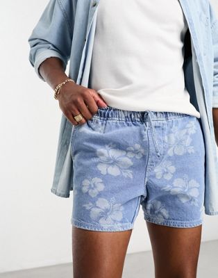 Укороченные джинсовые шорты с цветочным принтом ASOS DESIGN ASOS DESIGN