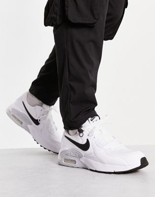 Бело-черные кроссовки Nike Air Max Excee Nike