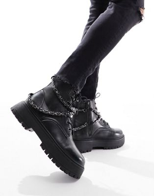 Черные ботинки из искусственной кожи со шнуровкой ASOS DESIGN, массивной подошвой и заклепками ASOS DESIGN