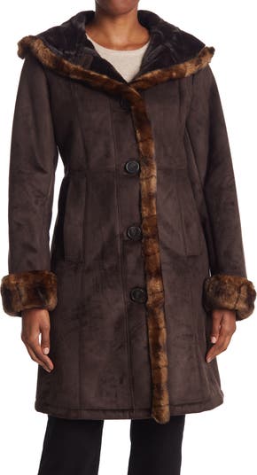 Пальто с отделкой из искусственного меха Gallery