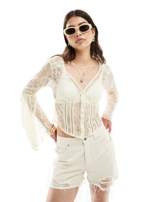 Кремовая блузка на пуговицах с расклешенными рукавами и кружевом в стиле вестерн Miss Selfridge Miss Selfridge