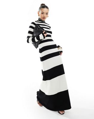 Платье макси тонкой вязки с высоким воротником в черно-белую полоску NA-KD NAKD