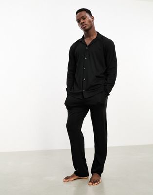 Черный пижамный комплект из рубашки и брюк на пуговицах Calvin Klein CK Black Calvin Klein