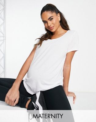 Cotton:On Maternity activewear T-shirt in white Cotton:On Maternity