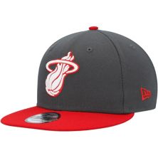 Men's New Era  Charcoal/Scarlet Miami Heat Two-Tone Color Pack 9FIFTY Snapback Hat New Era
