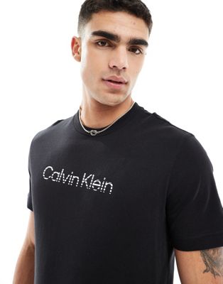 Calvin Klein degrade logo T-shirt in black Calvin Klein