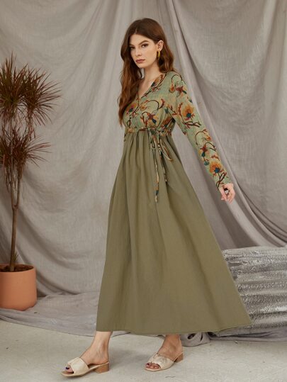 Комбинированное платье с цветочным принтом с v-образным вырезом на кулиске SHEIN