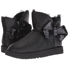 Черный (Black)