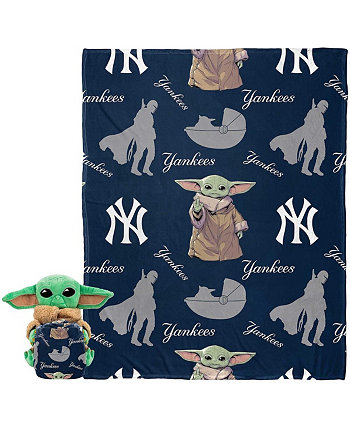 Набор подушек и пледов Silk Touch New York Yankees Yoda Hugger Northwest X Disney