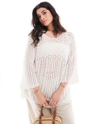 Only Curve 3/4 sleeve knit top in off white   ONLY