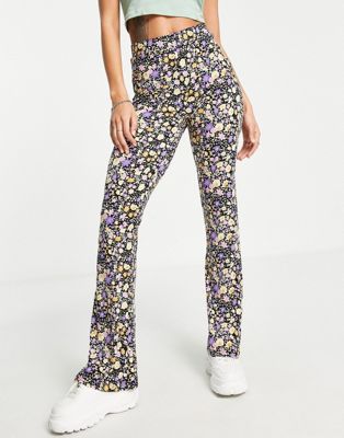 Расклешенные брюки из джерси Vila с пастельным цветочным принтом - часть комплекта Vila