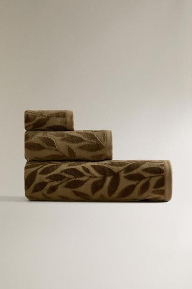 VELOUR JACQUARD BATH TOWEL Zara Home