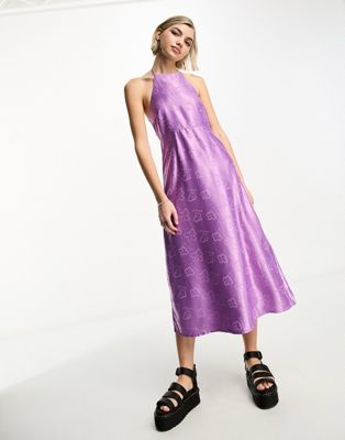 Пурпурное жаккардовое платье миди с воротником-хомутом и цветочным принтом COLLUSION Collusion