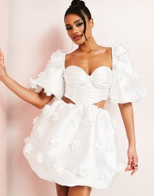 Белое платье мини с корсетом и пышными рукавами и объемными цветами ASOS LUXE ASOS Luxe