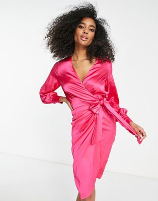 Розовое атласное платье миди с запахом Never Fully Dressed NEVER FULLY DRESSED