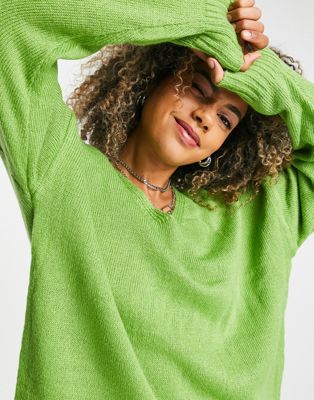 Зеленый свободный вязаный свитер с v-образным вырезом Daisy Street Daisy Street