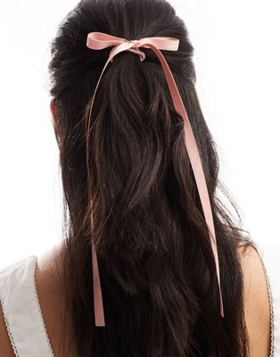 Светло-розовый ободок для волос с тонким бантом ASOS DESIGN ASOS DESIGN