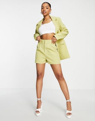 In The Style x Perrie Sian tailored short in lime In The Style